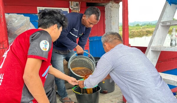Pertamina Olah Limbah Buah Jadi Probiotik untuk Petambak Udang Lhokseumawe