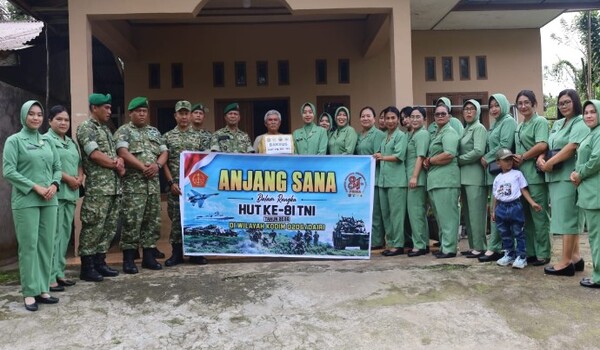 Anjangsana HUT ke-81 TNI, Prajurit Tangguh Kodim 0206/Dairi Sambangi Para Purnawirawan