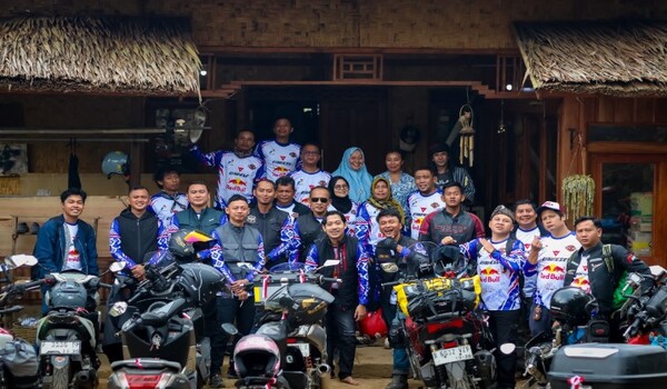 MRC – No One Knows: Dari Perjalanan Keluarga Menjadi Kebersamaan di Jalan