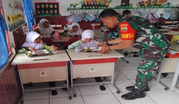 Penyaluran MBG di Kelurahan Tanjung Gusta