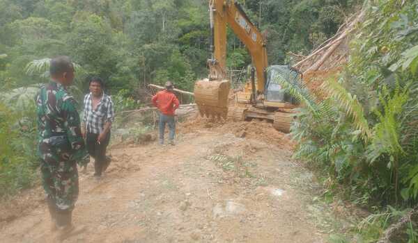 Beko Berpacu dengan Waktu! Satgas TMMD ke-130 Kodim 0206/Dairi Kejar Target Buka Jalan di Pakpak Bharat