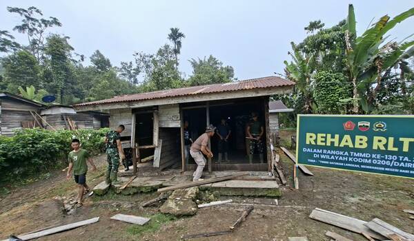 TMMD ke-130 Tak Hanya Bangun Jalan, Lima Rumah Warga Sibongkaras Mulai Direhabilitasi