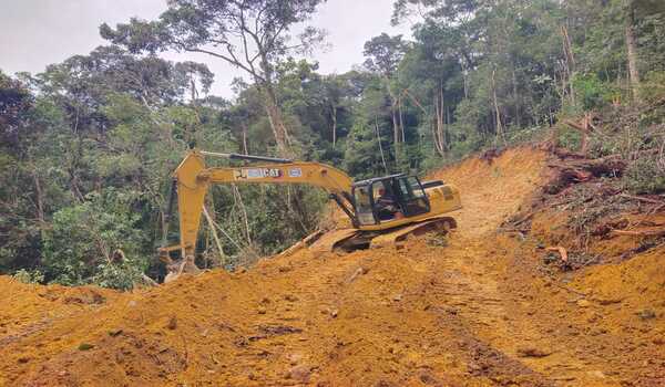 Dari Desa untuk Indonesia, Satgas TMMD ke-130 Terus Berjuang Membuka Akses Menuju Sibongkaras