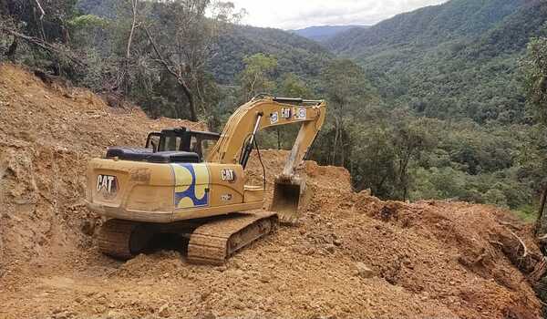 Dulu Harus Menembus Bukit Terjal, Kini Warga Sibongkaras Menaruh Harapan pada Jalan TMMD