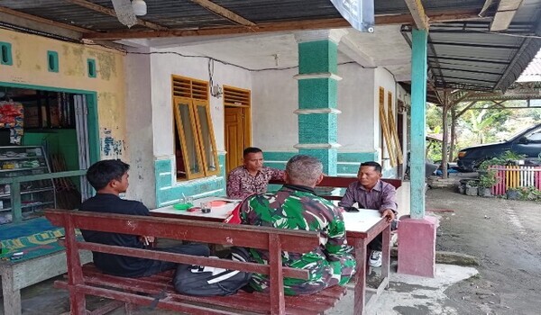 Jelang Pembukaan TMMD ke-130, Babinsa dan Warga Pakpak Bharat Kompak Bergotong Royong