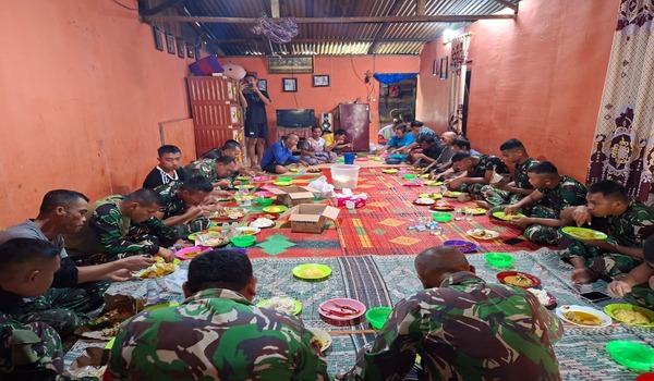 Tradisi Kuliner Pakpak Warnai Kebersamaan Satgas TMMD Ke-130 dan Warga Sibongkaras,