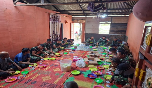 Nasi Pelleng Jadi Simbol Syukur, Warga Sibongkaras Apresiasi Pengabdian Satgas TMMD