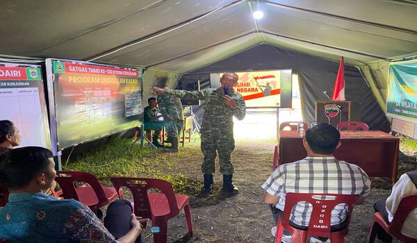 Warga Sibongkaras Dibekali Wawasan Kebangsaan dan Informasi Penerimaan Prajurit TNI AD